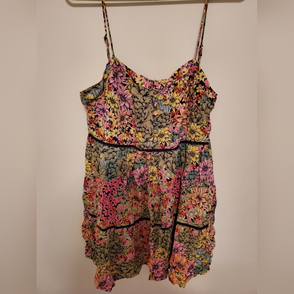 Urban outfitters floral mini drese